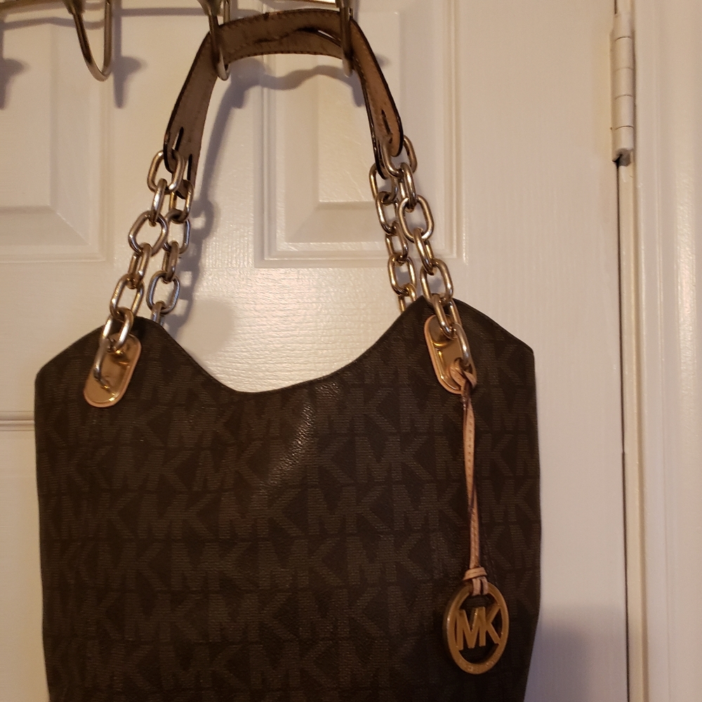Michael Kors handbag and wallet
